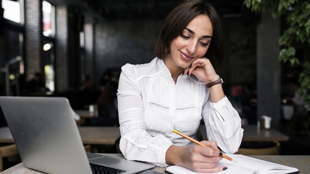 ¿Cómo asegurar el cumplimiento normativo en tu empresa?